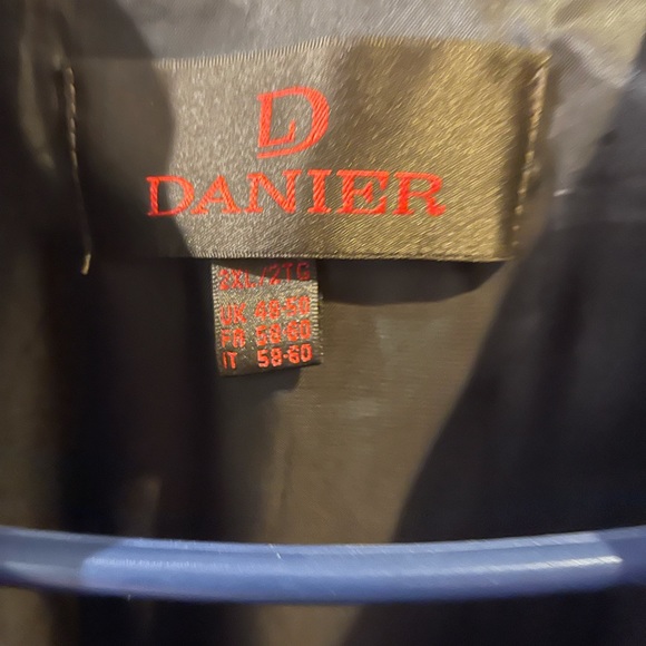 Danier Leather jacket - Picture 2 of 3